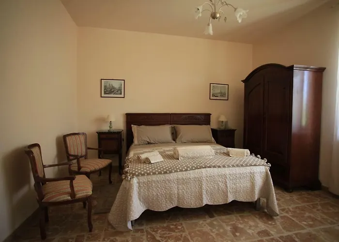 Alojamento de Acomodação e Pequeno-almoço Al Canei Asti